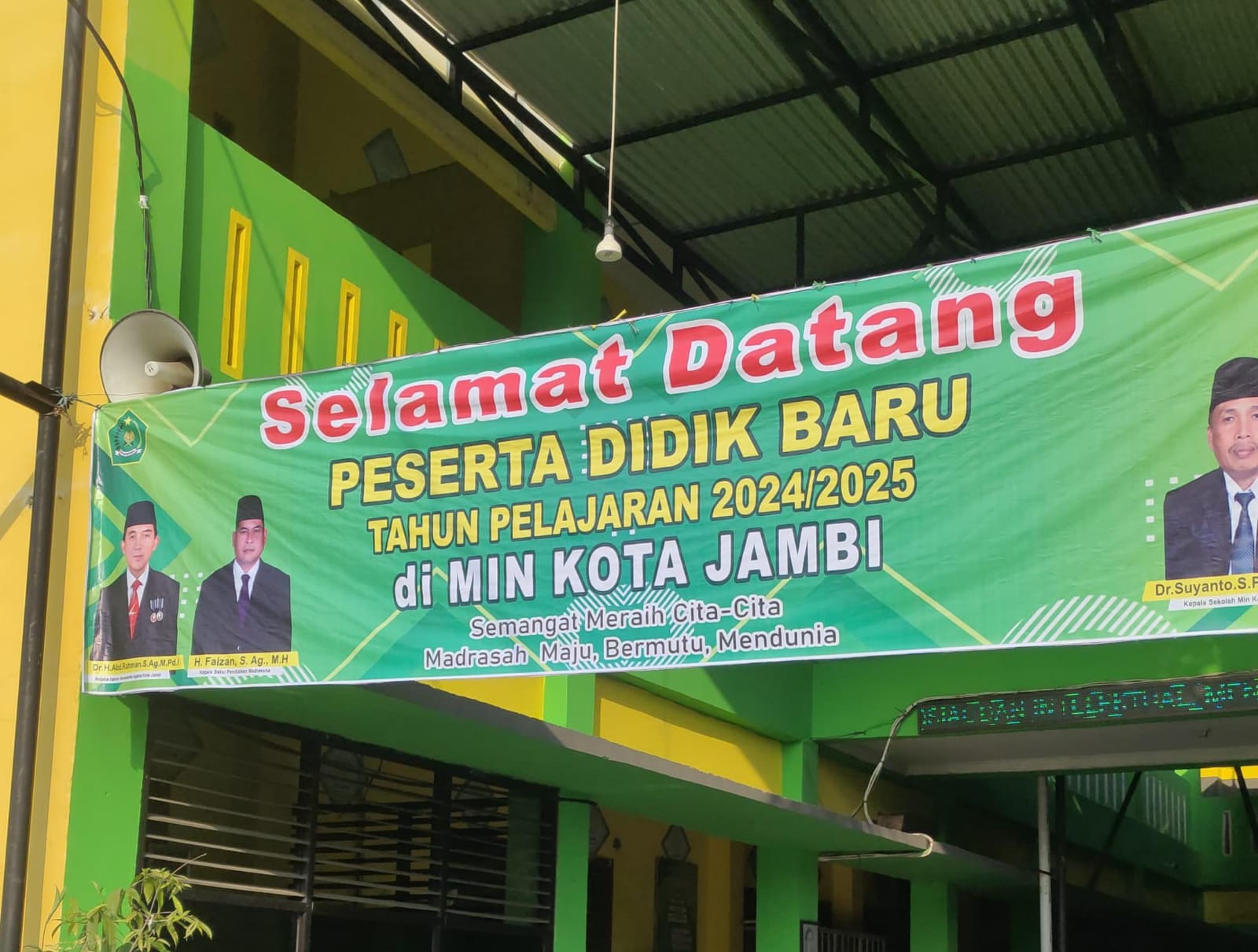 Masa Ta'aruf Siswa Madrasah (MATSAMA) Menjadi Momentum Inspiratif bagi Para Siswa Baru Tahun Ajaran 2024/2025 Masa Ta'aruf Siswa Madrasah (MATSAMA) Menjadi Momentum Inspiratif bagi Para Siswa Baru Tahun Ajaran 2024/2025