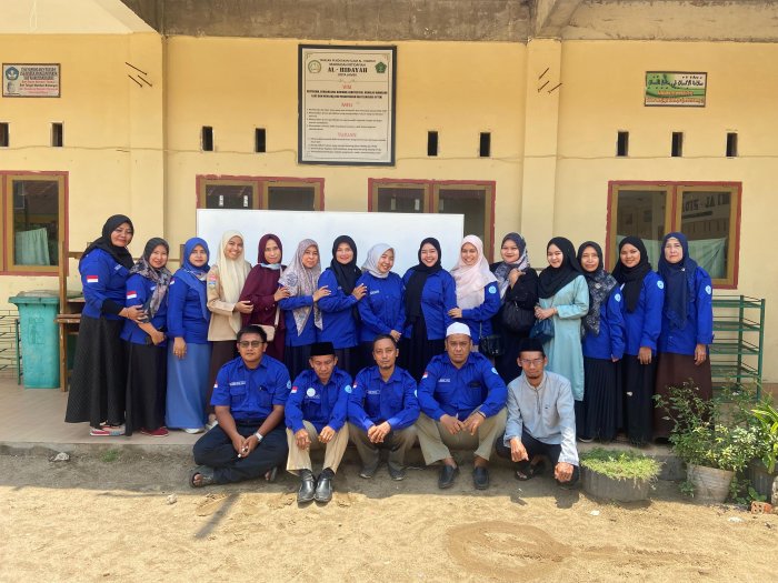 Ibu Rismalena Ikuti KKG SKI MI se-Kota Jambi Ibu Rismalena Ikuti KKG SKI MI se-Kota Jambi