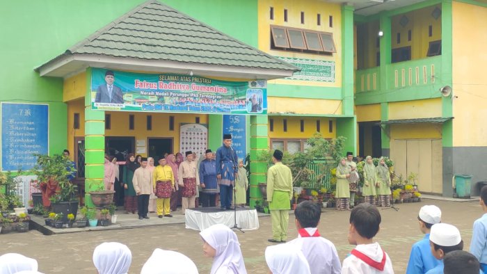 MIN Kota Jambi Peringati Hari Guru Nasional dengan Upacara MIN Kota Jambi Peringati Hari Guru Nasional dengan Upacara