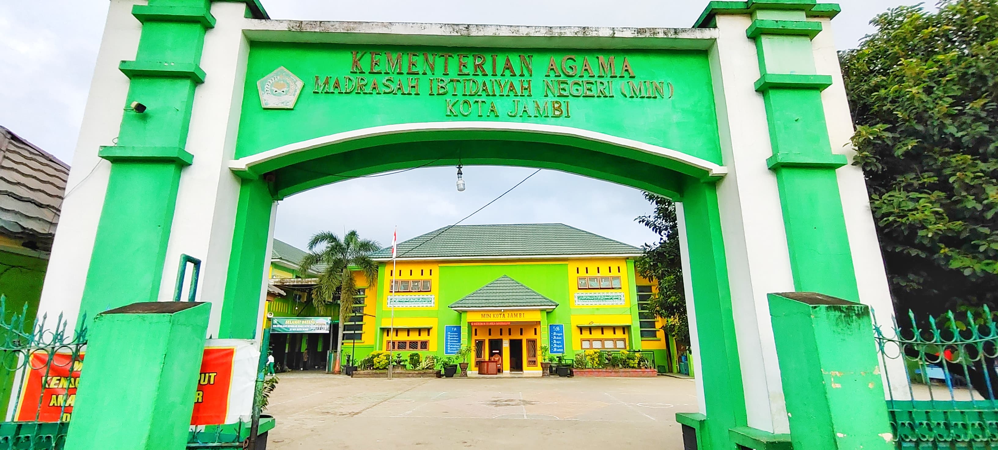 MIN Kota Jambi membuka pendaftaran Peserta Didik Baru TP. 2024/2025 MIN Kota Jambi membuka pendaftaran Peserta Didik Baru TP. 2024/2025