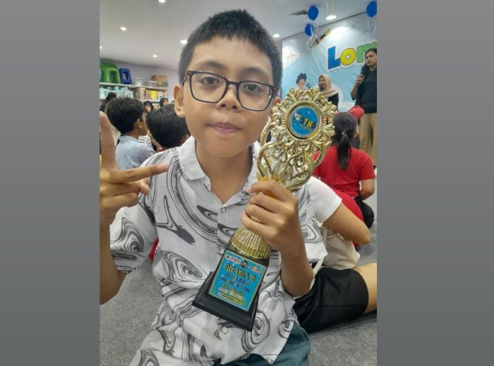 Muhammad Vinson Raih Juara Dua English Competition di Jambi Muhammad Vinson Raih Juara Dua English Competition di Jambi